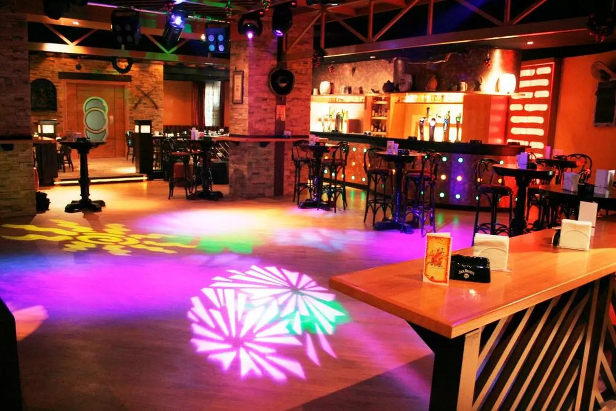 MARCOPOLO_SHABAVIZ (13).jpg